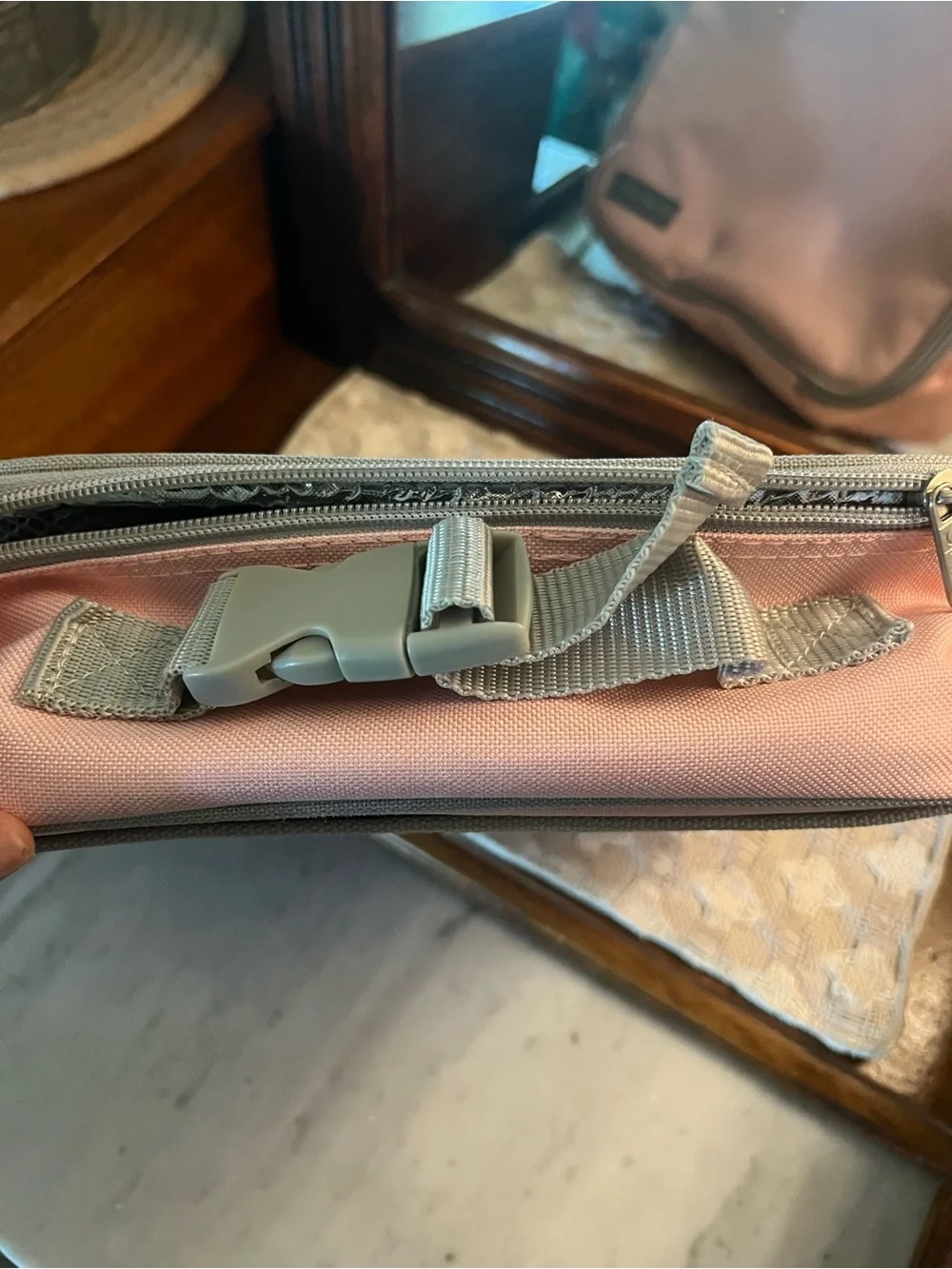SIMPLE MODERN Classic Hadley Insulated Zip Around Lunch Bag‎ Pink Grey GUC